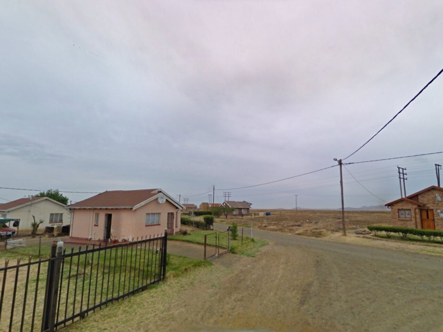  Bedroom Property for Sale in Selosesha Free State